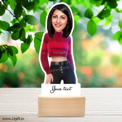 Fashion lover girl caricature