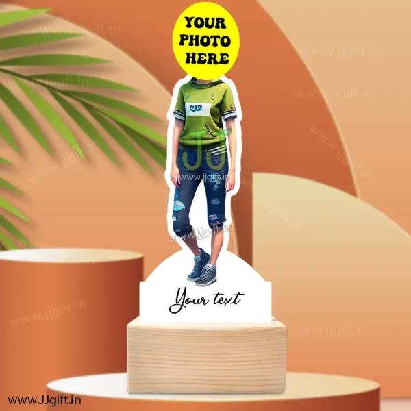 Stylish girl caricature 11 - Image 3