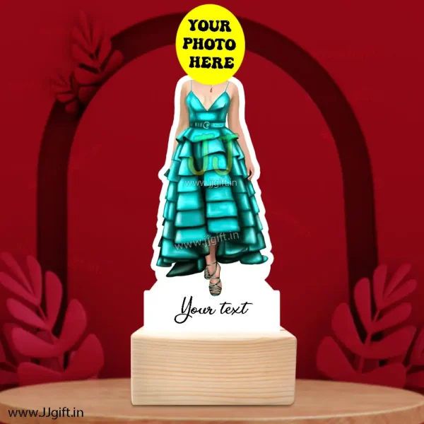 Stylish girl caricature 21 - Image 3