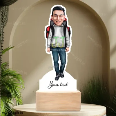 Traveller caricatue gift