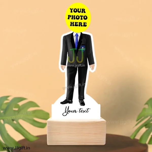 Unique caricature gift for boss - Image 3