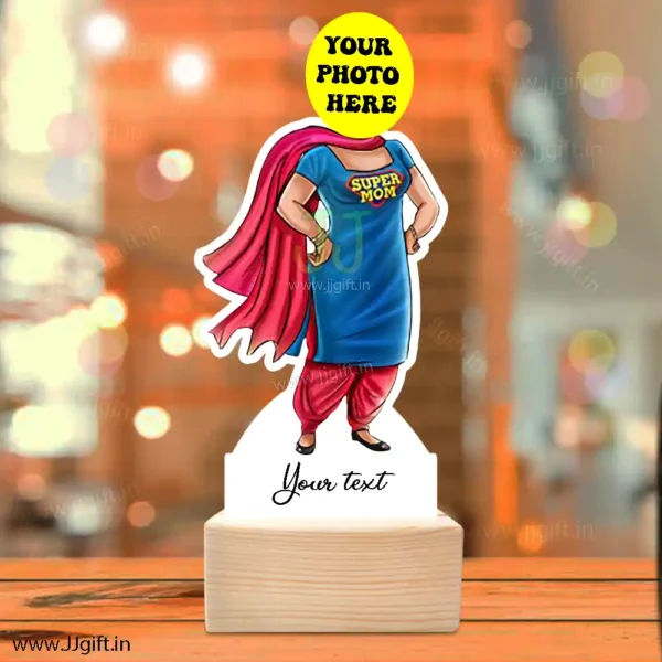 Super mom caricature 2 - Image 3