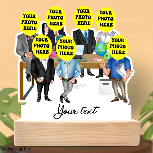 Corporate male group caricature gift - Image 3