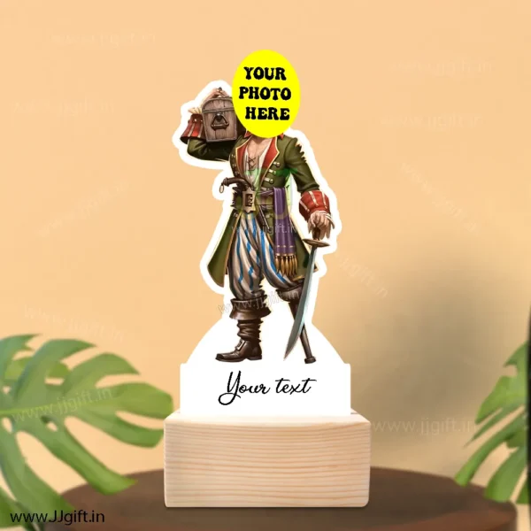 Personalized pirate caricature gift - Image 3