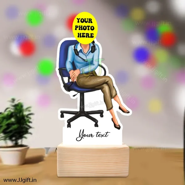 Customer service professional lady gift item - Image 3