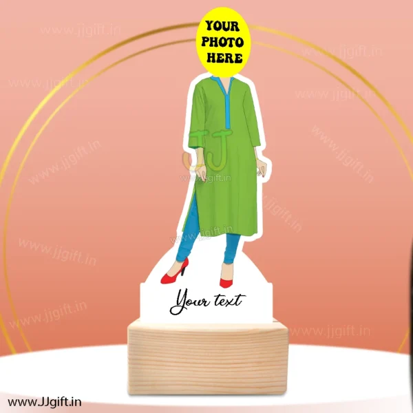 Female in dress outfit caricature gift 1 - Image 3