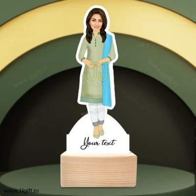 Girl wearing shalwar kameez and dupatta caricature