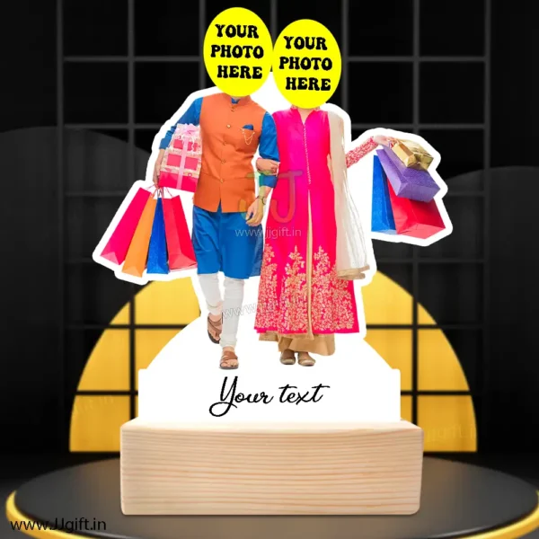 Shopholic couple caricature - Image 3