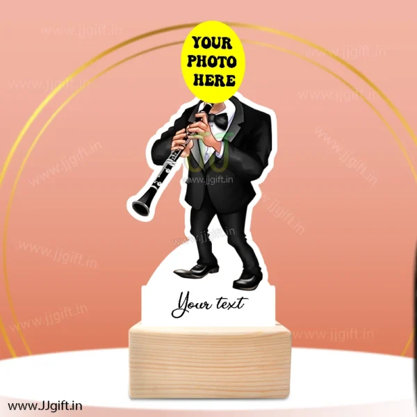 Gift for clarinet player, personalized present for clarinet player, acrylic made clarinet plater statue - Image 3