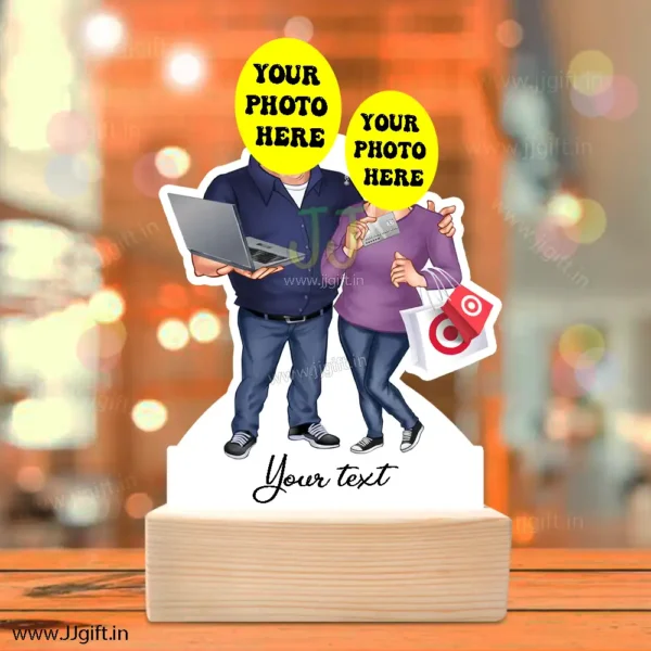 It guy and shopping lady caricature gift - Image 3
