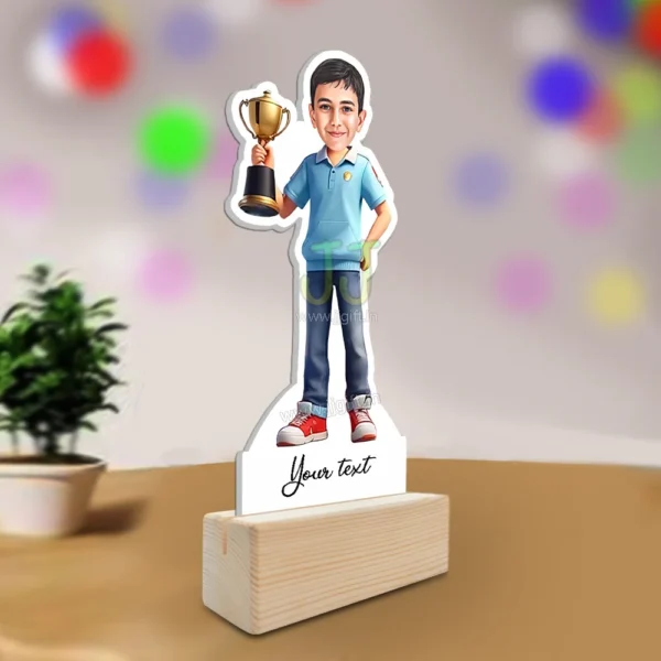 Personalized award for winner - Image 2