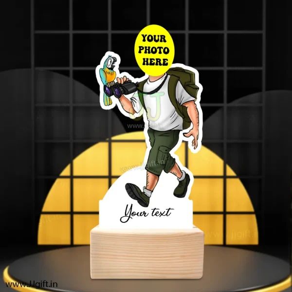 Travel lover standee gift, personalized gift for traveller - Image 3