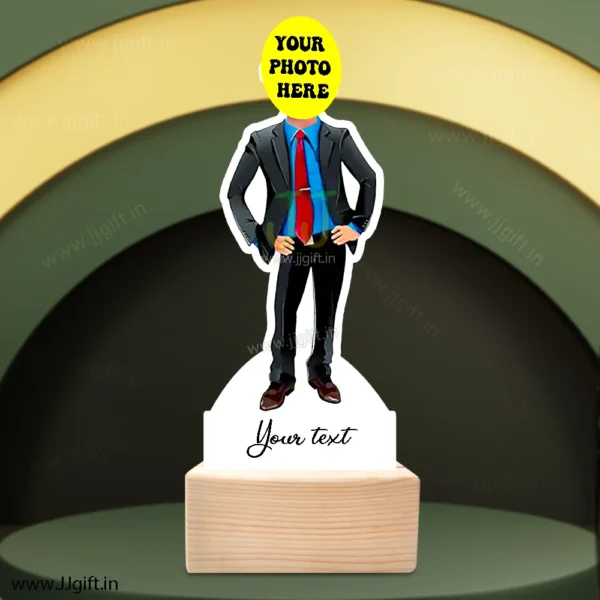 Personalized gentleman caricature gift, Best present for corporates - Image 3