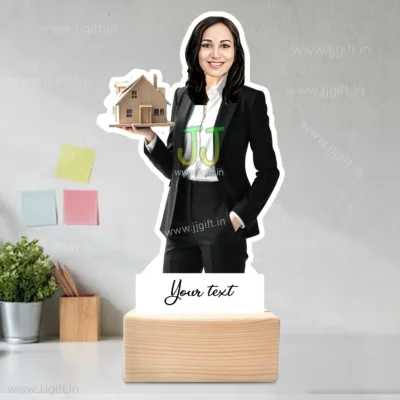 Realty Queen Gift Idea, Personalized Female Realtor Caricature Showpiece